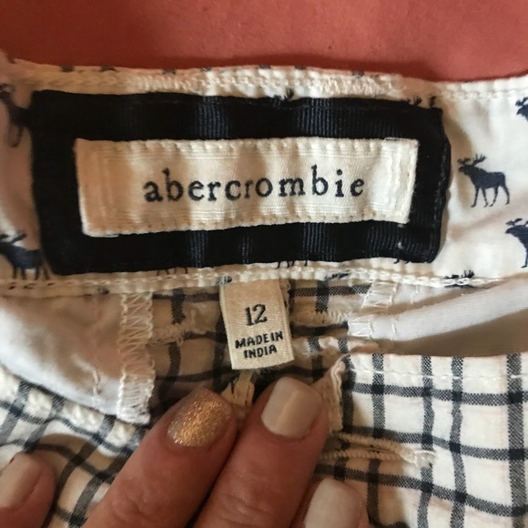 Abercrombie and AE shorts size 00 and 12 - Picture 4 of 4